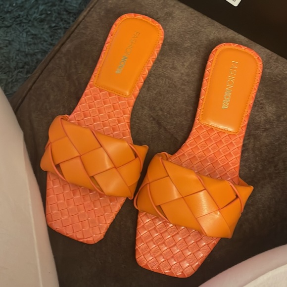 Fashion Nova Shoes - fashion nova sandals size 9